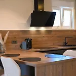 Noir Design
