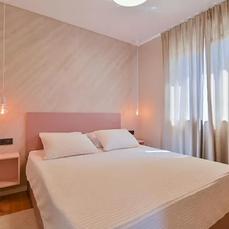 Apartament Noir Design