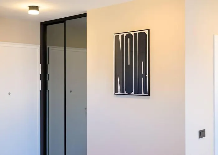 Noir Design *
